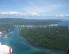 Landeanflug auf Bougainville/Buka